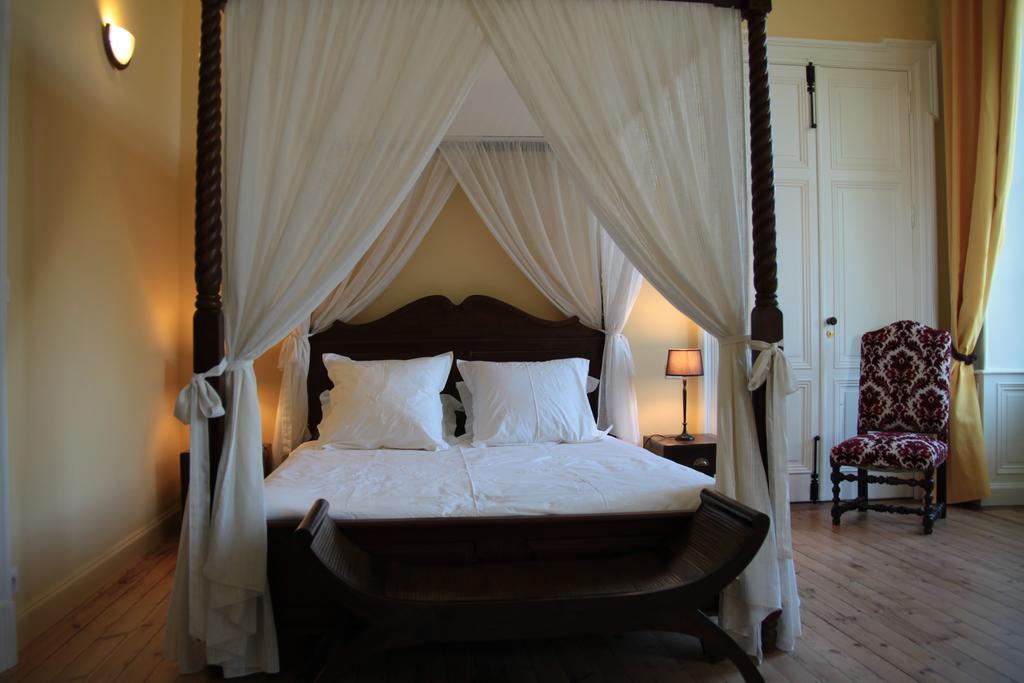 Domaine De Lamassas Bed & Breakfast Hautefage-la-Tour Cameră foto